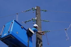 Intempéries : 5 000 clients EDF privés d'électricité 