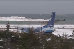 Verglas, neige, vent, les équipes au sol de l'aviation civile toujours en alerte pour sécuriser la piste 