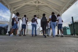 Rentrée Scolaire 2026 : le rectorat justifie les suppressions de postes, quand les Syndicats les dénoncent