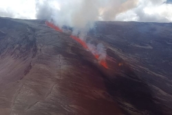 Volcan la pété : le Piton de la Fournaise est entré en éruption, pour la deuxième fois de l'année