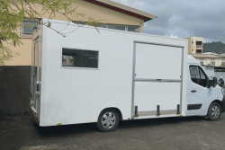 L'association France Alzheimer Mayotte se dote d'un deuxième bus médicalisé