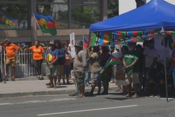 Le FLNKS bat le rappel avant l’examen de la loi constitutionnelle au Sénat