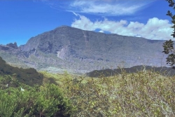 La Réunion : une belle matinée, quelques gouttes cet après-midi et 34 °C
