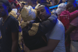 Dans les dancings de Guyane : comment les touloulou choisissent leurs cavaliers?