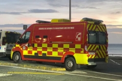 Le wingfoileur victime d'une attaque mortelle de requin à Nouméa était blessé à la jambe et au bras