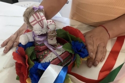 "Je n'arrive toujours pas à croire que mon pays est en guerre", le témoignage de Khrystyna, une Ukrainienne installée à Nouméa