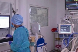 Les salariés du centre hospitalier de Mayotte interdits de foulard : "depuis l’école d’aides-soignants ou d’infirmiers, on sait qu’on doit respecter des règles d’hygiène"