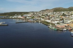 Enquête : des métaux lourds et des polluants piégés dans les sédiments du Port de Saint-Pierre