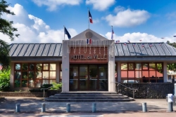 Municipales 2026 à L’Entre-Deux. Habitants, attentes, candidats : ce qu’il faut retenir des enjeux