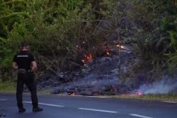 Eruption et fermeture de la RN2 : la Région souhaite réaliser une "voie provisoire" en attendant que la route soit refaite