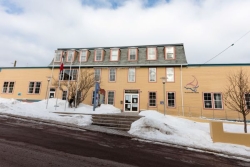 Municipales 2026 : logement, cadre de vie, environnement... Que proposent les candidats à Saint-Pierre ?