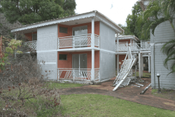 Deux anciens sites hôteliers du Carbet et des Trois-Ilets mis en vente pour 3,2 millions d'euros