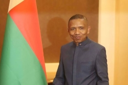 Le président malgache nomme le chef du renseignement financier au poste de Premier ministre