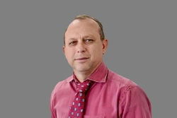 Municipales à Saint-André : Eric Fruteau, arrivé 4e au premier tour, retire sa candidature et ne donne pas de consigne de vote