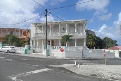 Municipales 2026 en Guadeloupe : à Anse-Bertrand, un débat attendu... transformé en entretien