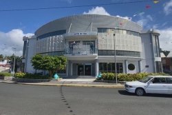 Municipales 2026 en Guadeloupe : le débat du 2e tour entre les trois candidats de Gourbeyre