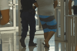 Trafic d'ice à Raiatea: comparution immédiate reportée pour les 10 prévenus, la population révoltée