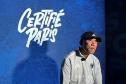 “Aller à la Coupe du monde, ce serait exceptionnel, c’est le rêve”: Antoine Koumbouaré soutient les Cagous dans leur match de barrage face à la Jamaïque