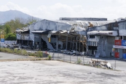 Reconstruction de la Nouvelle-Calédonie à coups de centaines de millions d'euros : le "pacte de refondation" lancé