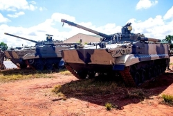 Madagascar : la Russie livre des chars, des armes, des munitions et des tenues de combat