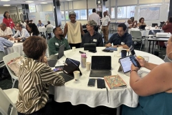 Hausse des prix des carburants : la mairie de Saint-Denis veut donner "un coup de pouce" aux travailleurs à bas salaires