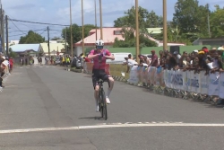 Mémorial cycliste Denis Manette : Bradley Perkins s’octroie la 2ème étape et le maillot jaune