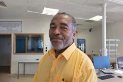 « On a mis les compétences mais pas les moyens dans les intercommunalités », constate l’éditorialiste Ali Chamsudine