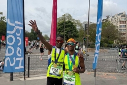 " C'est un cheminement de vie de parcours, de persévérance, de détermination et de ne rien lâcher. ", Rony Brute, l'athlète guadeloupéen en interview pour La 1ère après son sacre sur le marathon de Paris ce dimanche