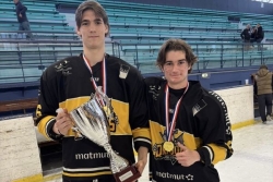 "Un sentiment magique" : Maxence Briand et Sacha Copet sacrés champions de France Ligue Espoir U18 avec les Dragons de Rouen