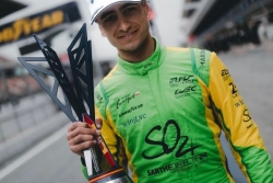 Le pilote réunionnais Reshad de Gerus lance brillamment sa saison aux 4 Heures de Barcelone et se projette vers les 24 Heures du Mans