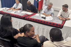 L'Etat et le Département-Région de Mayotte ont signé leur contrat d'engagements 2026. Une aide exceptionnelle de 100 000 millions d'euros est prévue pour accompagner et soutenir ce contrat.