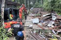 Habitat illégal à Saint-Laurent : la déconstruction se poursuit