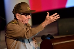 Pourparlers Cuba / Etats-Unis: l'ex-président Raul Castro participerait à "la prise de décisions" selon sa fille
