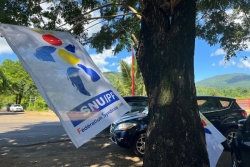 Le syndicat FSU-SNUipp réclame "une suspension de la carte scolaire" et annonce reconduire son mouvement de grève