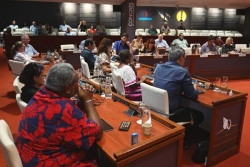 Fin de l’intergroupe Éveil océanien - Calédonie ensemble au Congrès, après le départ de trois élus