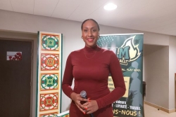 Sandrine Gruda en Guyane : l'ancienne joueuse professionnelle de basket à la rencontre des jeunes de l'USL Montjoly