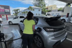 Prix des carburants : travailleurs "grands rouleurs", prime véhicule professionnel, prêt flash aux entreprises... quelles aides de l’Etat sont applicables en Guadeloupe ?