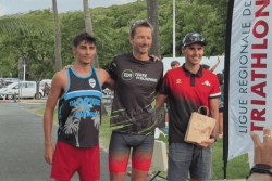 Clap de fin pour le triathlon grand public organisé par la ligue : Mathieu Szalamacha en tête du podium