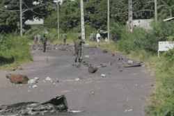 "Ils ont frappé avec une telle violence qu’ils lui ont défoncé la mâchoire", des manifestations contre la hausse des prix du carburant violemment réprimées aux Comores 