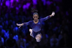 La gymnaste martiniquaise Mélanie De Jesus Dos Santos annonce son retour à la compétition