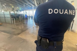 Deux passagères britanniques interpellées avec 17 kg de cannabis à Roland-Garros