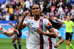 Football : La Martiniquaise Wendie Renard et ses coéquipières en lice pour un neuvième titre européen