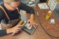 VIDÉO. Fête des Mères : l’artisanat local en pleine effervescence