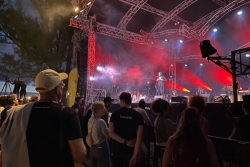 Sakifo 2026 : première soirée et premiers frissons pour l'ouverture du festival à la Ravine Blanche