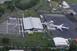 L'intersyndicale annonce une grève illimitée à l'aéroport de Mayotte à compter de samedi