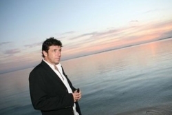 Affaire Patrick Bruel : deux nouvelles plaintes déposées, dont une pour tentative de viol et agression sexuelle en 2007 à La Réunion