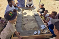 À Dzaoudzi, Mayotte explore son passé à travers l’archéologie et les mains du public