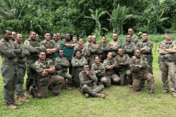 Les militaires Fidjiens en formation avec le RIMAP-Polynésie