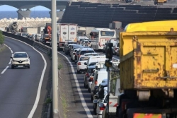 Une tonne de CO² par adulte et par an : la voiture réunionnaise sur la balance climatique