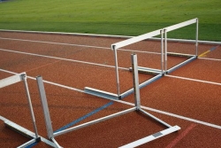 Gestes à caractère sexuel non consentis : un entraîneur d’athlétisme suspendu par arrêté préfectoral